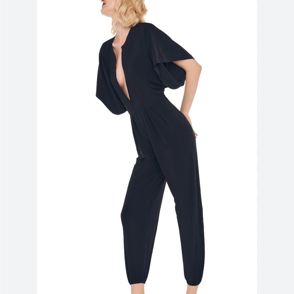 NORMA KAMALI Rectangle Jog jumpsuit kimono sleeve deep v-neck, size S